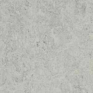 Линолеум Marmoleum Marbled Authentic 3032 mist grey фото ##numphoto## | FLOORDEALER